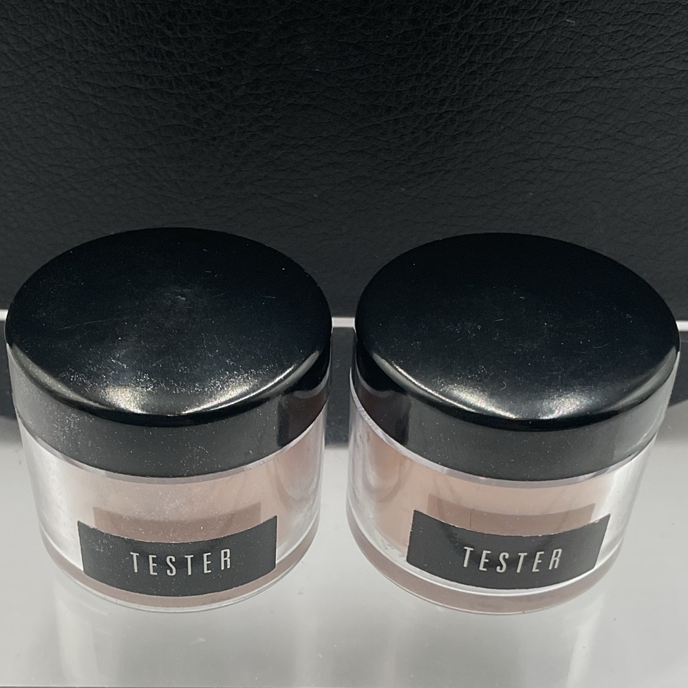 Bobbi Brown Face Powder in 2 Sunny Beige - BNWOB, Discontinued & Rare x 2